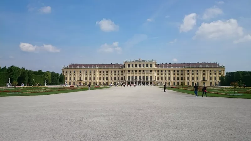 Autriche Vienne 051 Juin 2017 — Article · Schönbrunn ou Hofburg : quel palais impérial visiter à Vienne ?