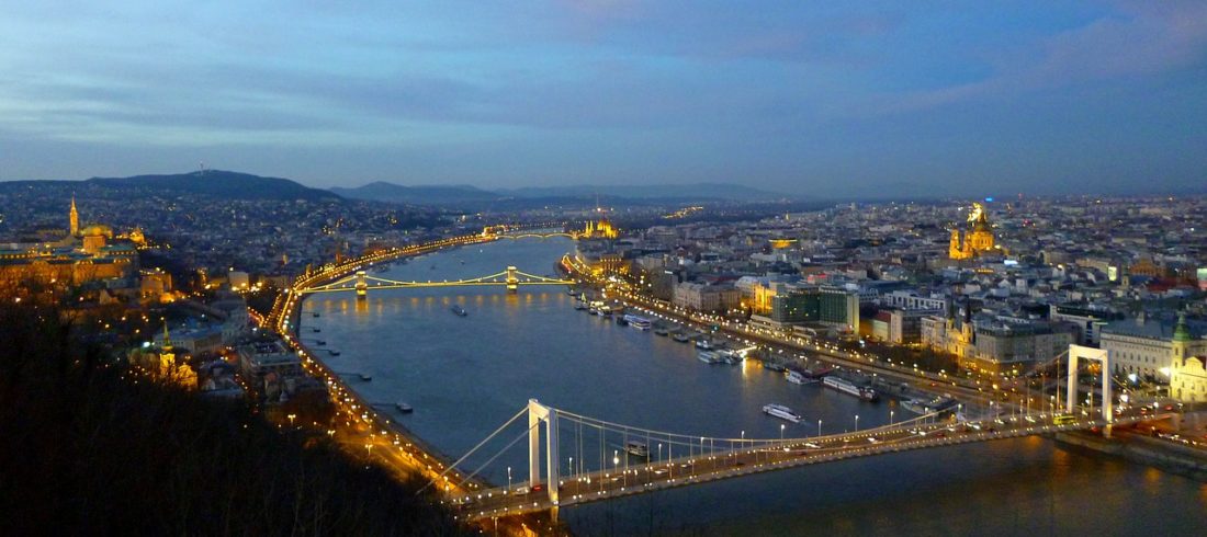 budapest-267671_1280