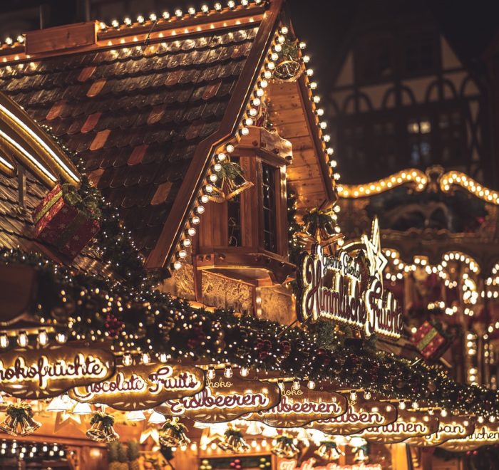 christmas-market-4705882_1280